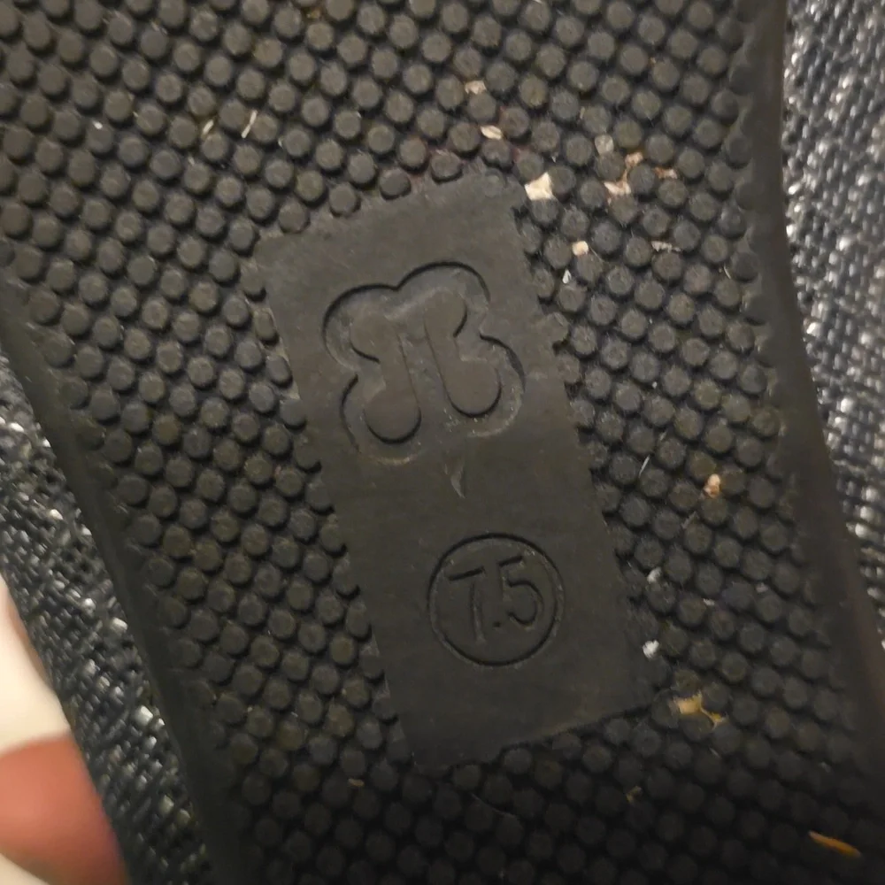 Betabrand Gray Women's Flats - Picture 3 of 7
